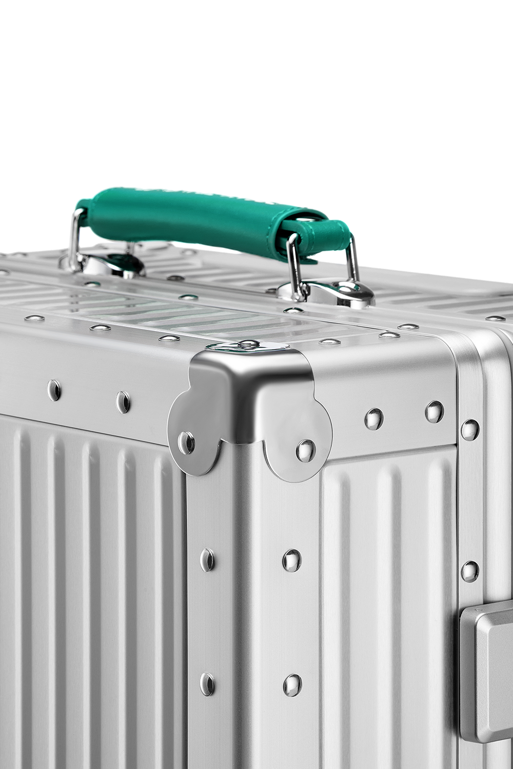 #color_Silver and Green