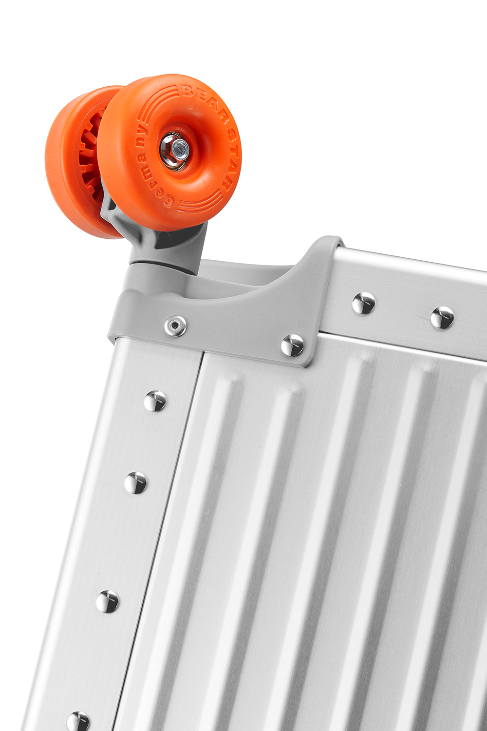 #color_Silver and Orange