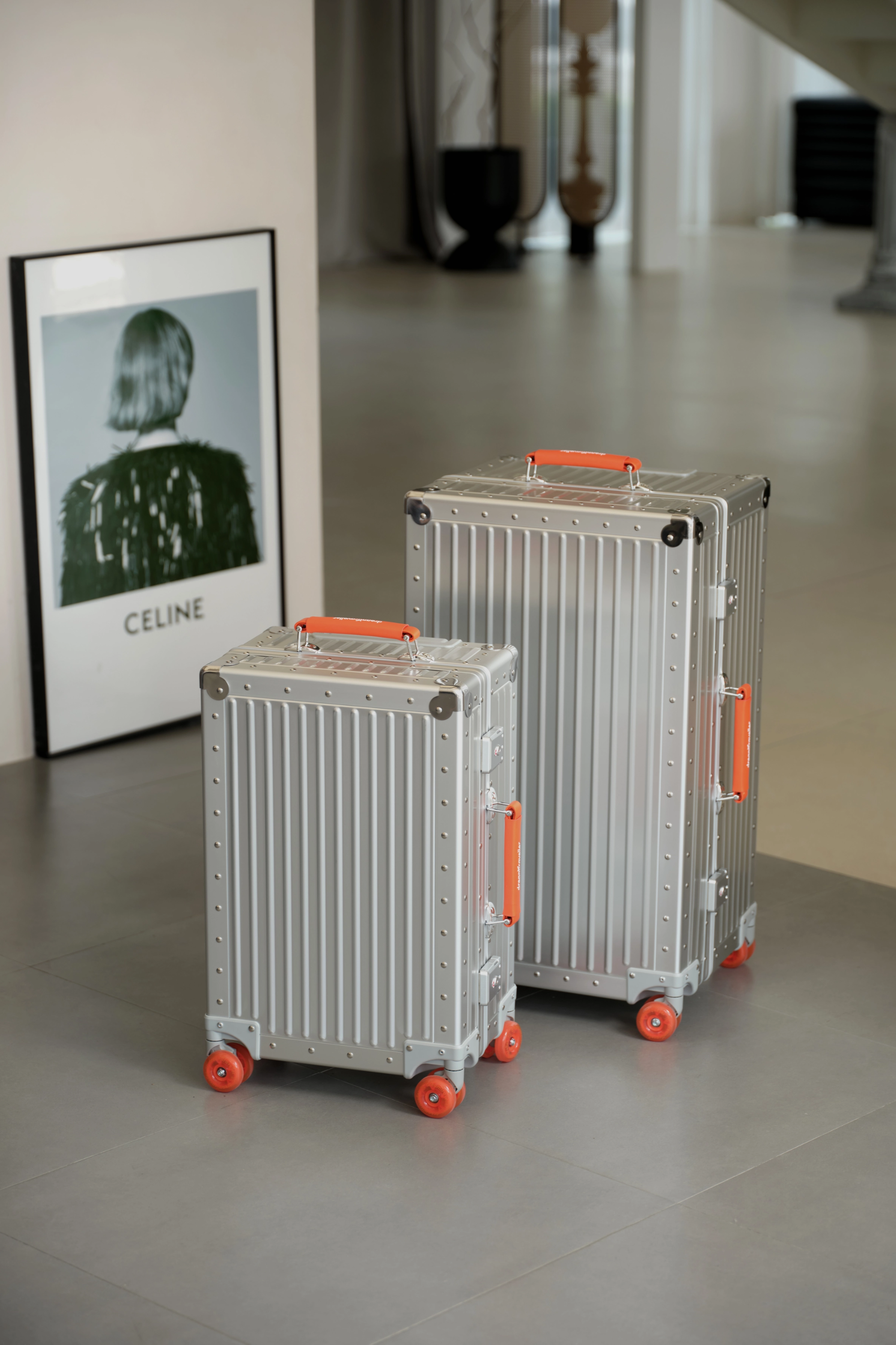 #color_Silver and Orange